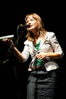nlfolkfest0807_D315583.jpg (82kb)