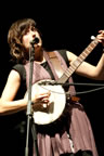 nlfolkfest0807_D315586.jpg (91kb)