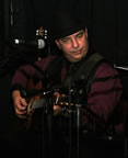 IMG_9697web.jpg (50kb)