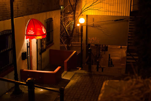 Ship Pub
